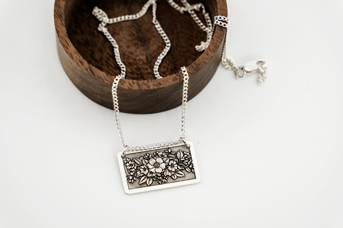 Necklace, Engraved Floral Frame Necklace 1