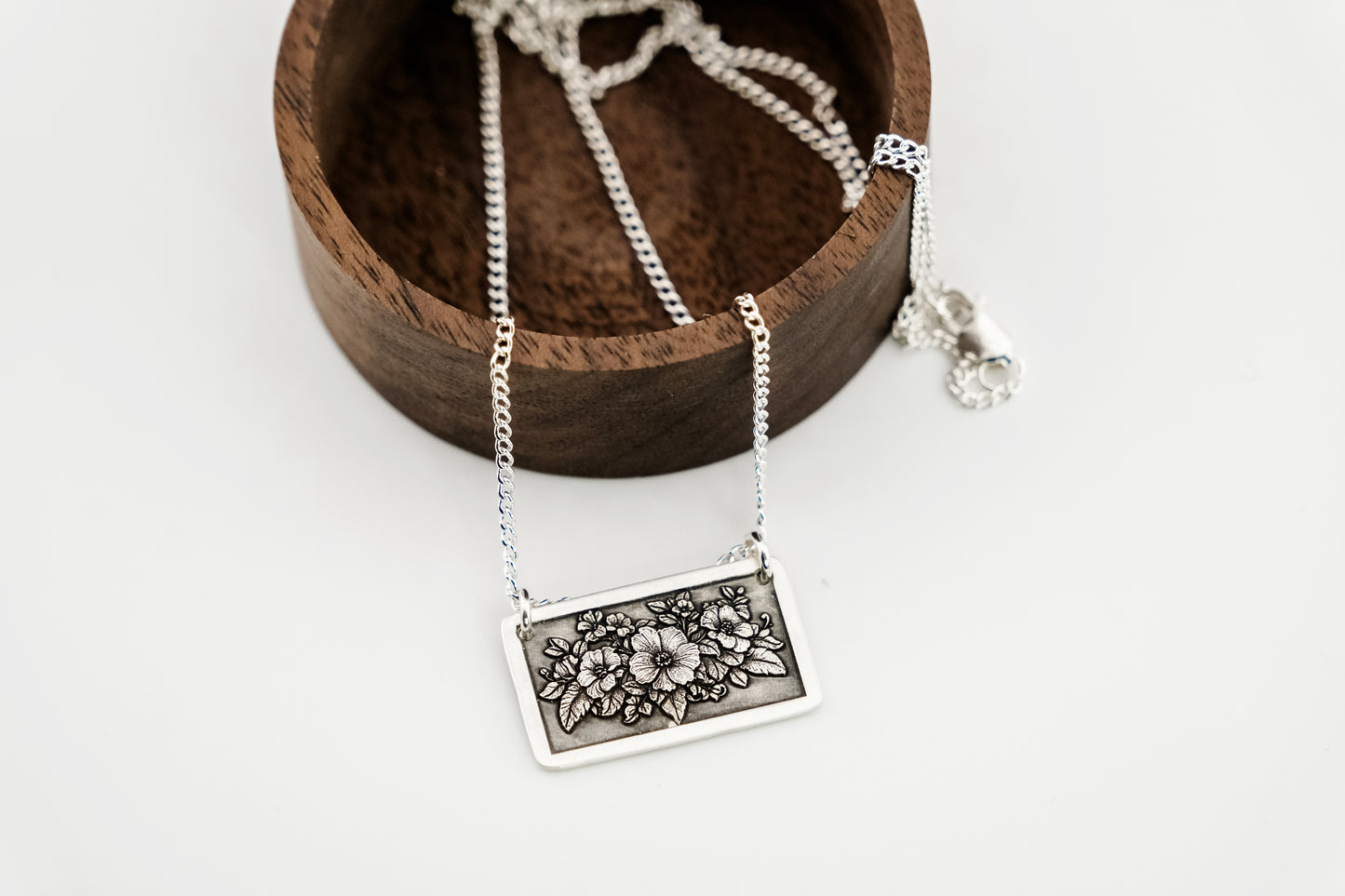 Necklace, Engraved Floral Frame Necklace 2