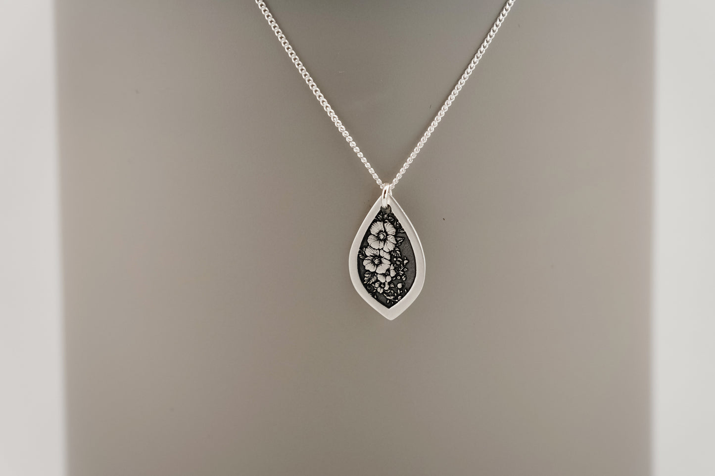 Necklace, Engraved Gothic Floral Vine Necklace