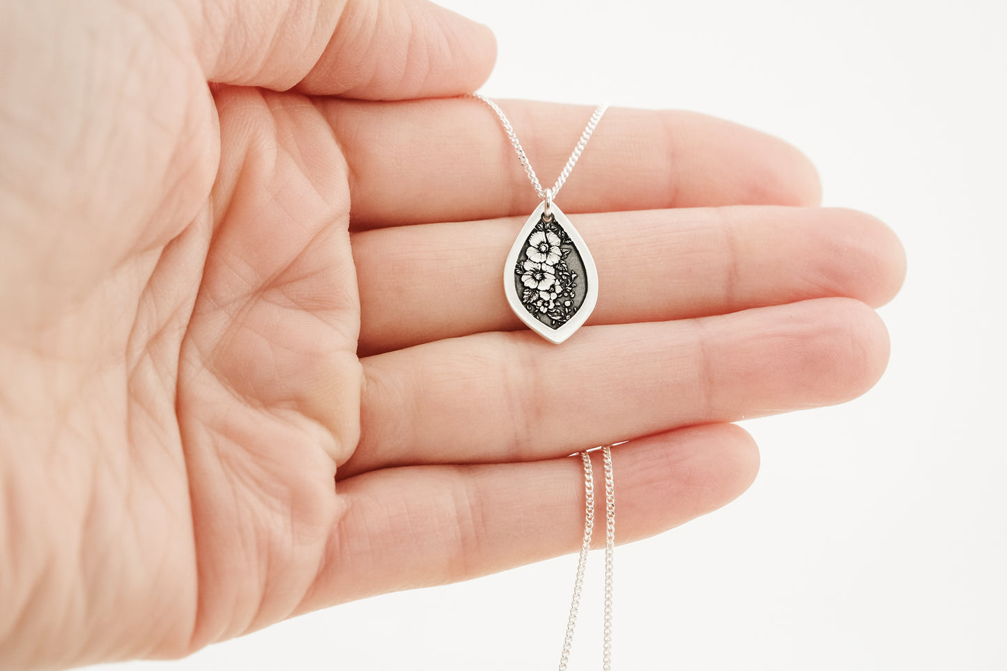 Necklace, Engraved Gothic Floral Vine Necklace