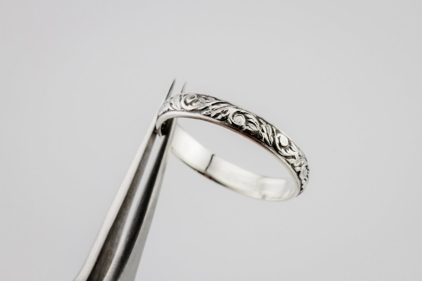 Ring, Floral Design Intricate Antiqued Sterling Silver Stacking Ring