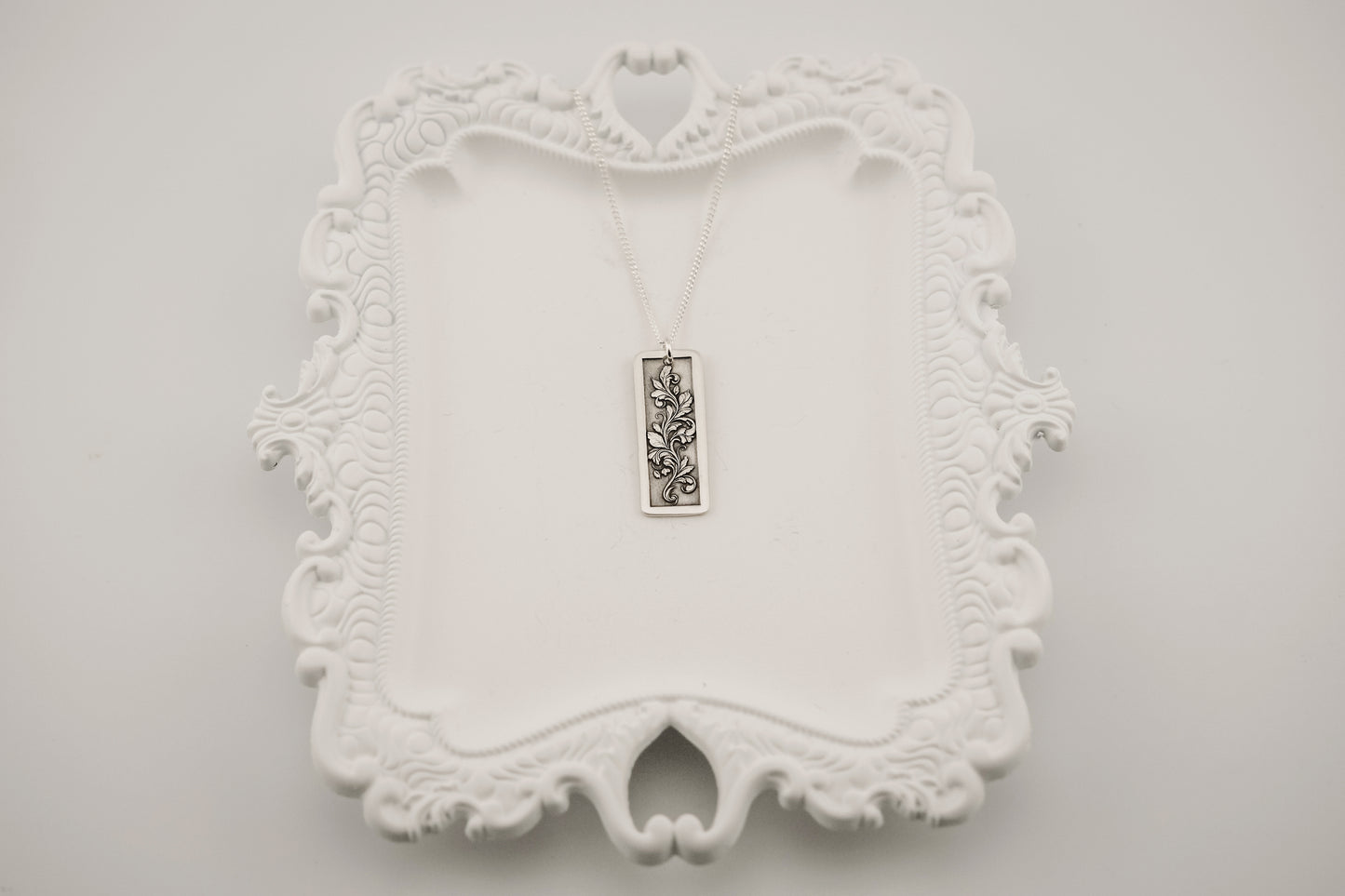 Necklace, Engraved Botanical Vine Necklace