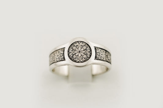 Ring, Engraved Medallion Ring