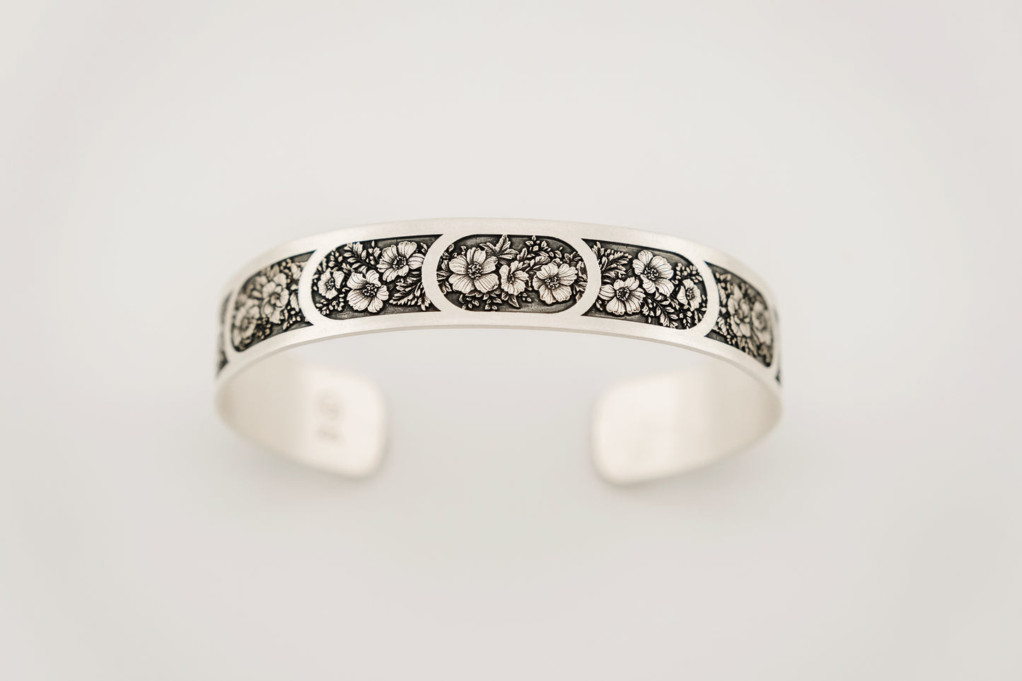 Bracelet, Sterling Cuff Stained-Glass Floral 12mm